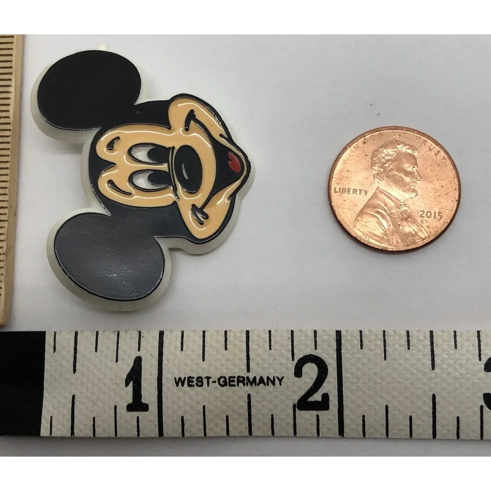Rare Vintage Disney Pin Mickey Mouse Plastic Pinback Pins‎ 80's Latch Clasp Face